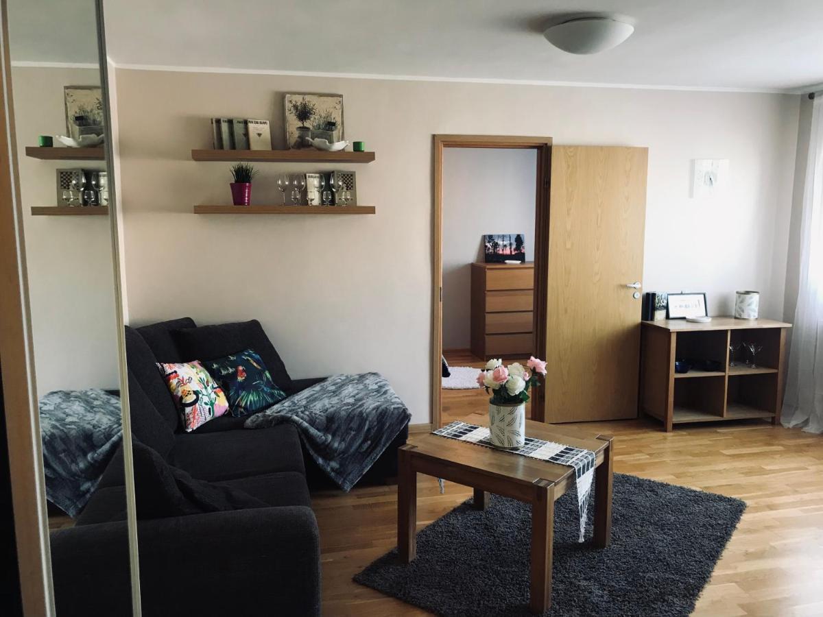 Cozy Central Apartment Ταλίν Εξωτερικό φωτογραφία